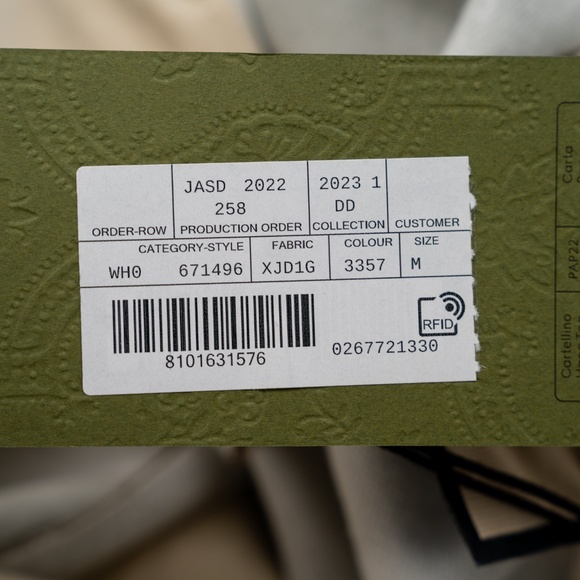 size M Gucci Women GG Cropped Track Pants Tear Away Buttons Web Beige Brown - Picture 15 of 15